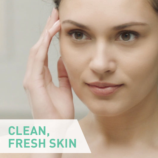 Foaming Cleanser for Normal to Oily Skin with Hyaluronic Acid + Free moisturizing lotion tube 5 ml X2 - MazenOnline