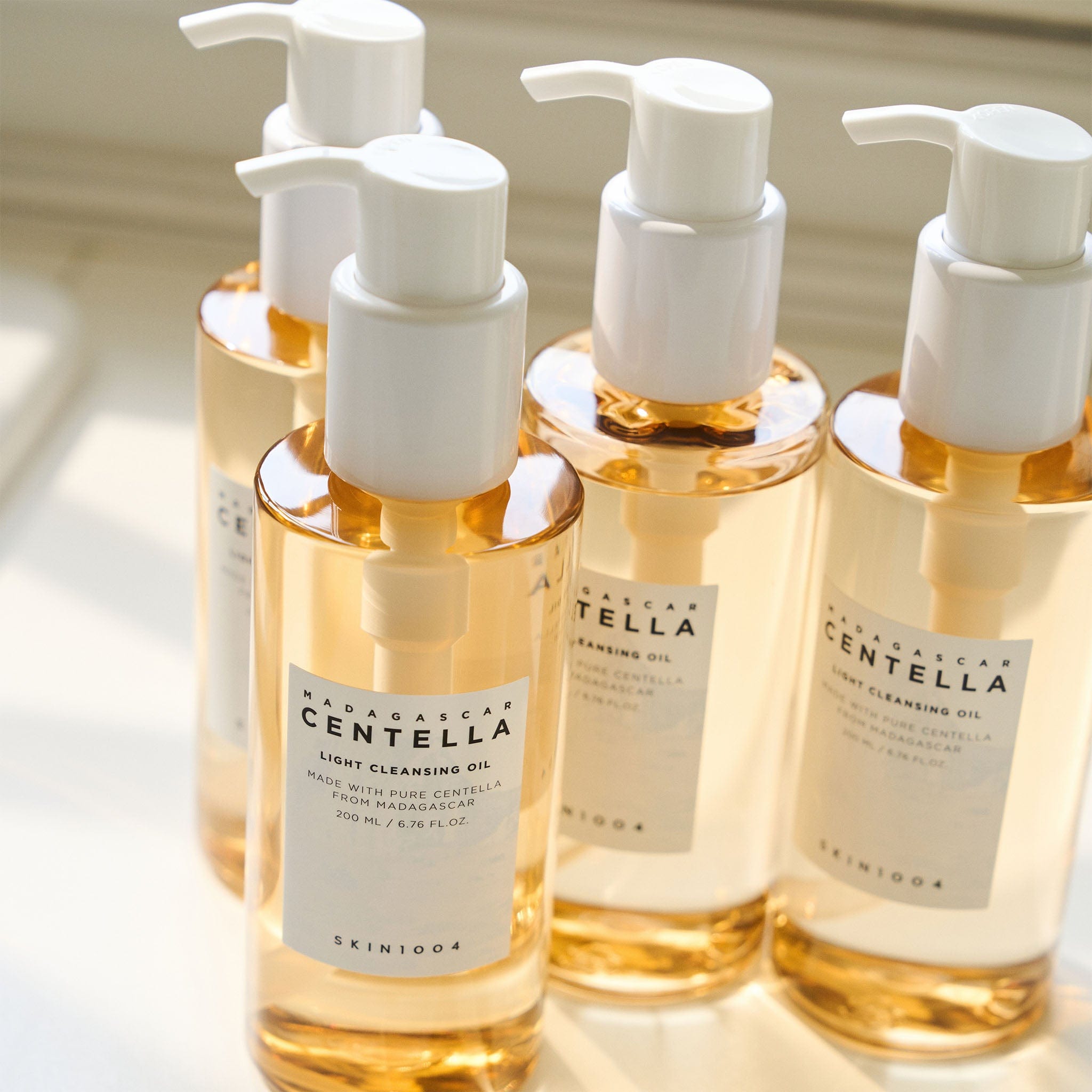 SKIN1004 Cleanser Centella Light Cleansing Oil