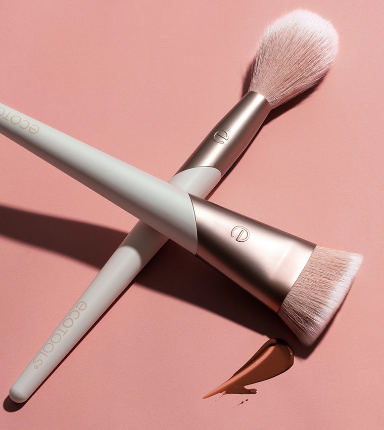Luxe Flawless Foundation Makeup Brush - MazenOnline