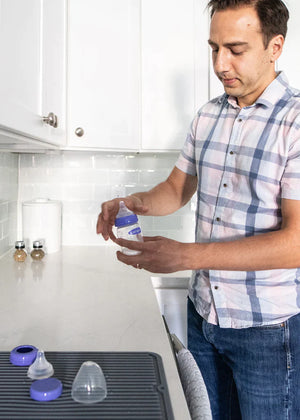 Lansinoh feeding bottle