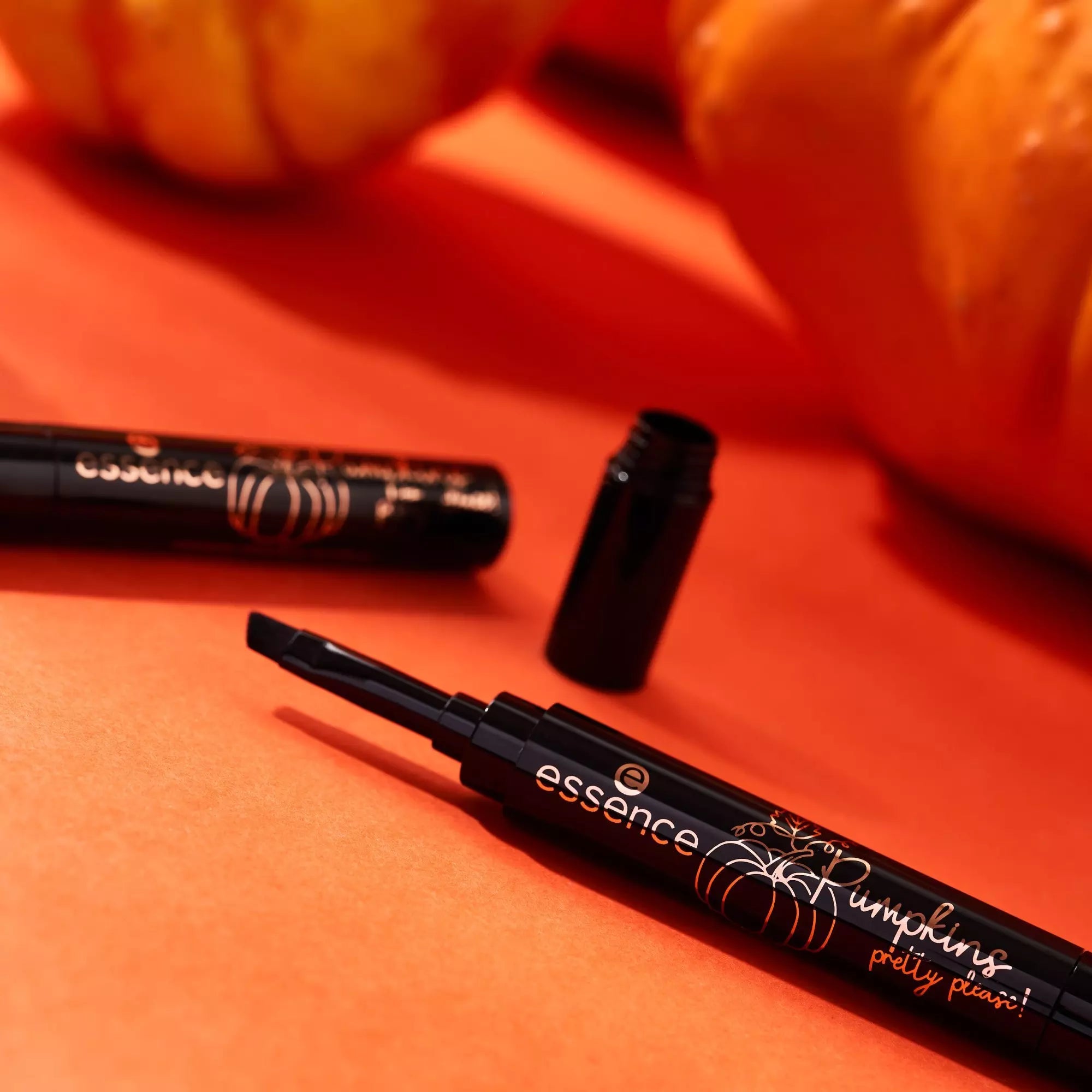 Pumpkins Pretty Please Creamy Shadow Eyeliner+Brush Secondary image