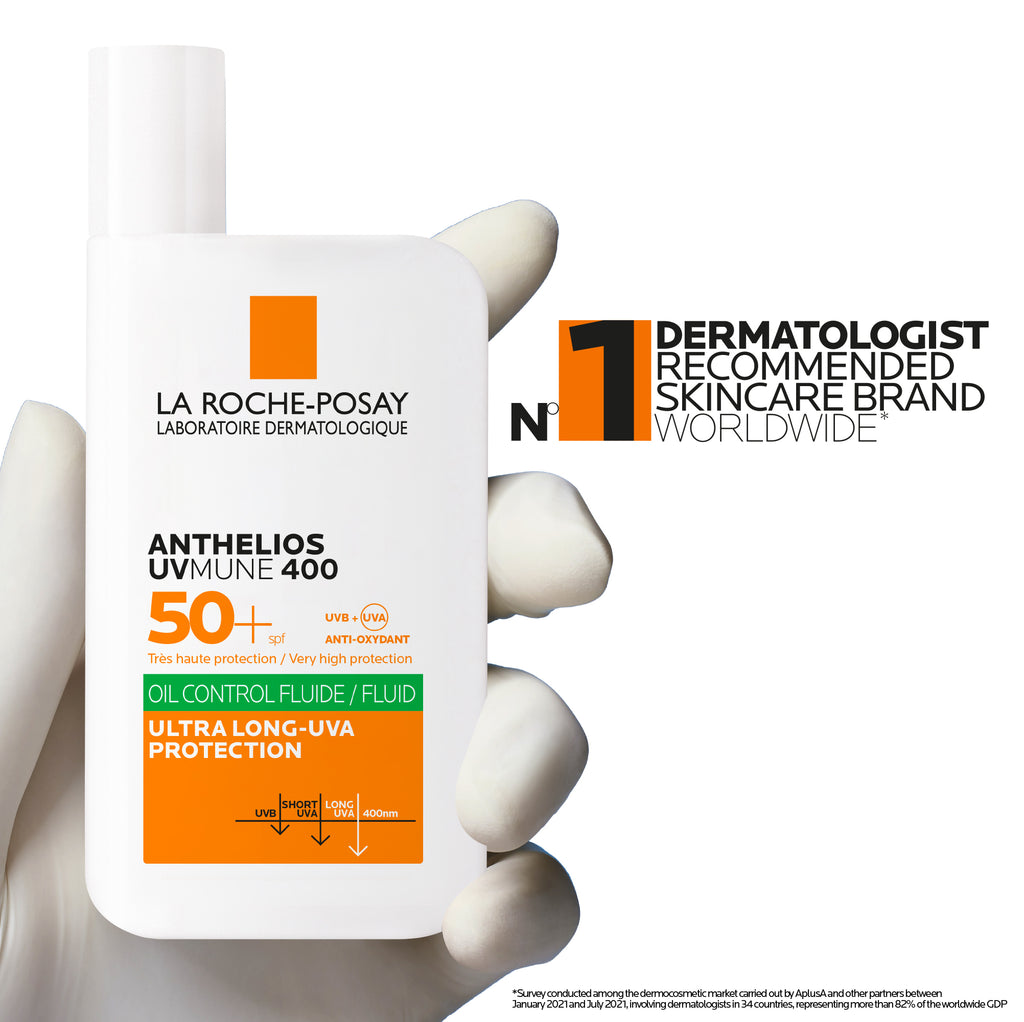 La Roche-Posay Anthelios UVMune 400 SPF 50+ oil control invisible fluid sunscreen bottle for oily skin.