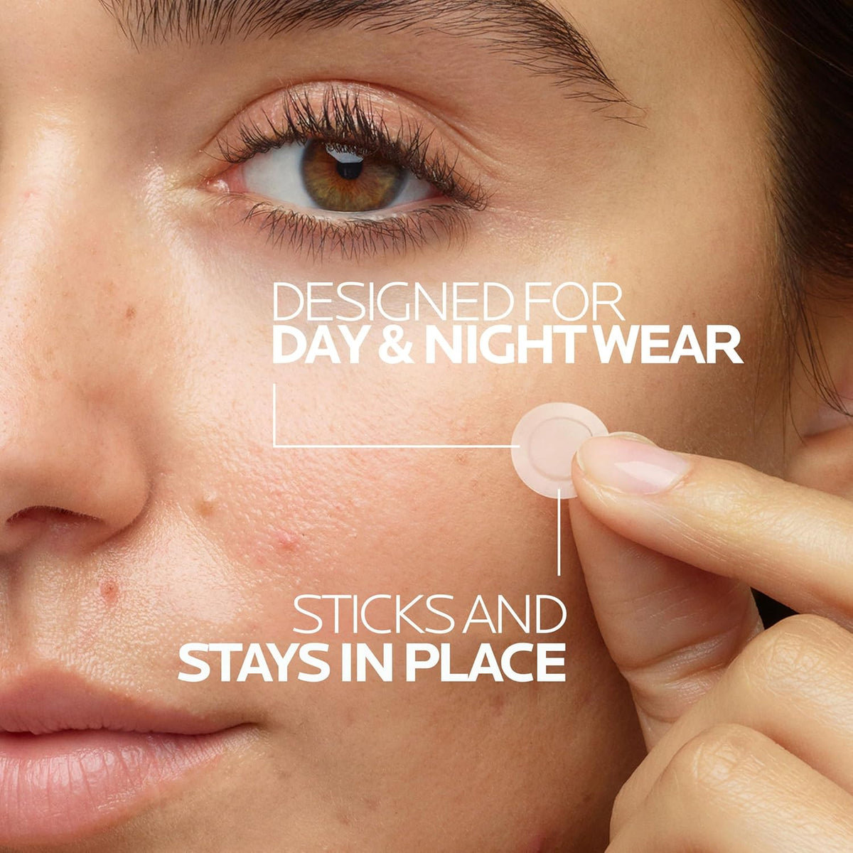 La Roche-Posay Effaclar Multi-Target Blemish Patches on a white background showing clear, skin-friendly acne treatment patches.