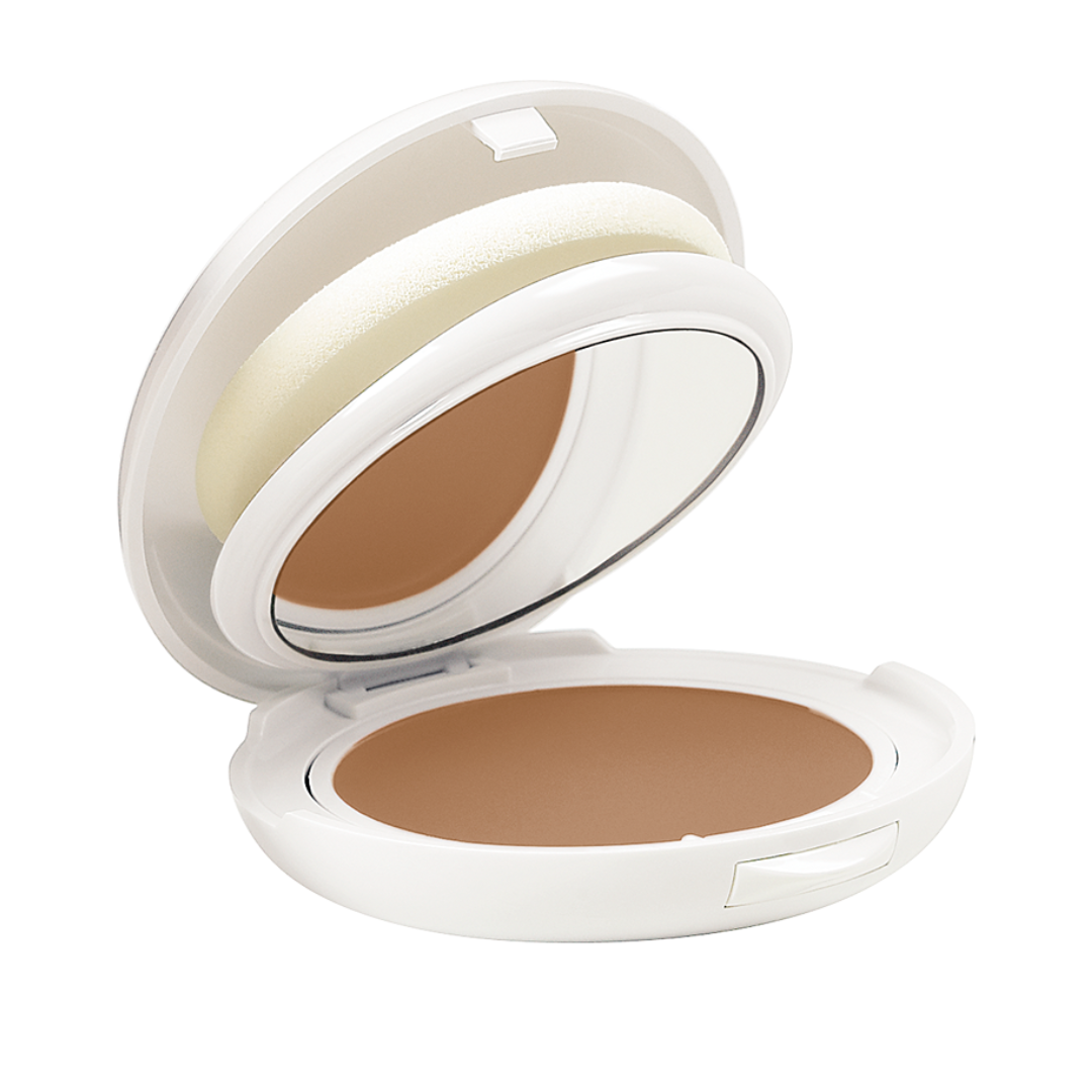 Avène High Protection Compact Tinted Sunscreen in Sand shade with SPF 50, a dermocosmetic product in a compact case.