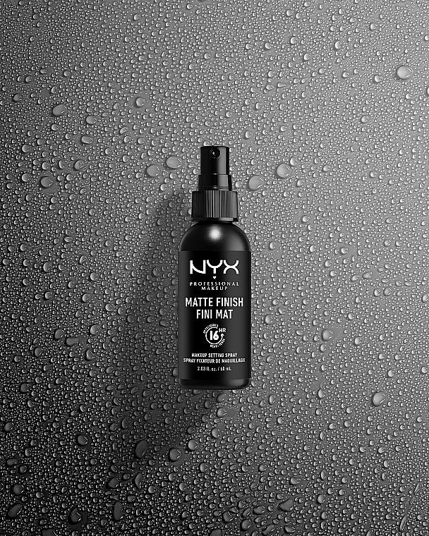 Matte Finish, Lightweight And Extends Makeup Wear Up To 16 Hours