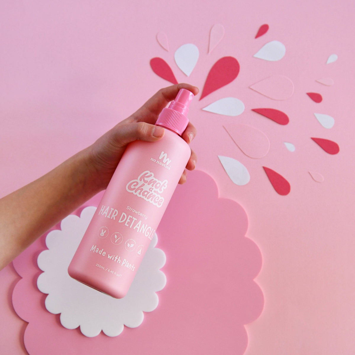 No Nasties Kids Hair Detangling Spray in Strawberry 250ml