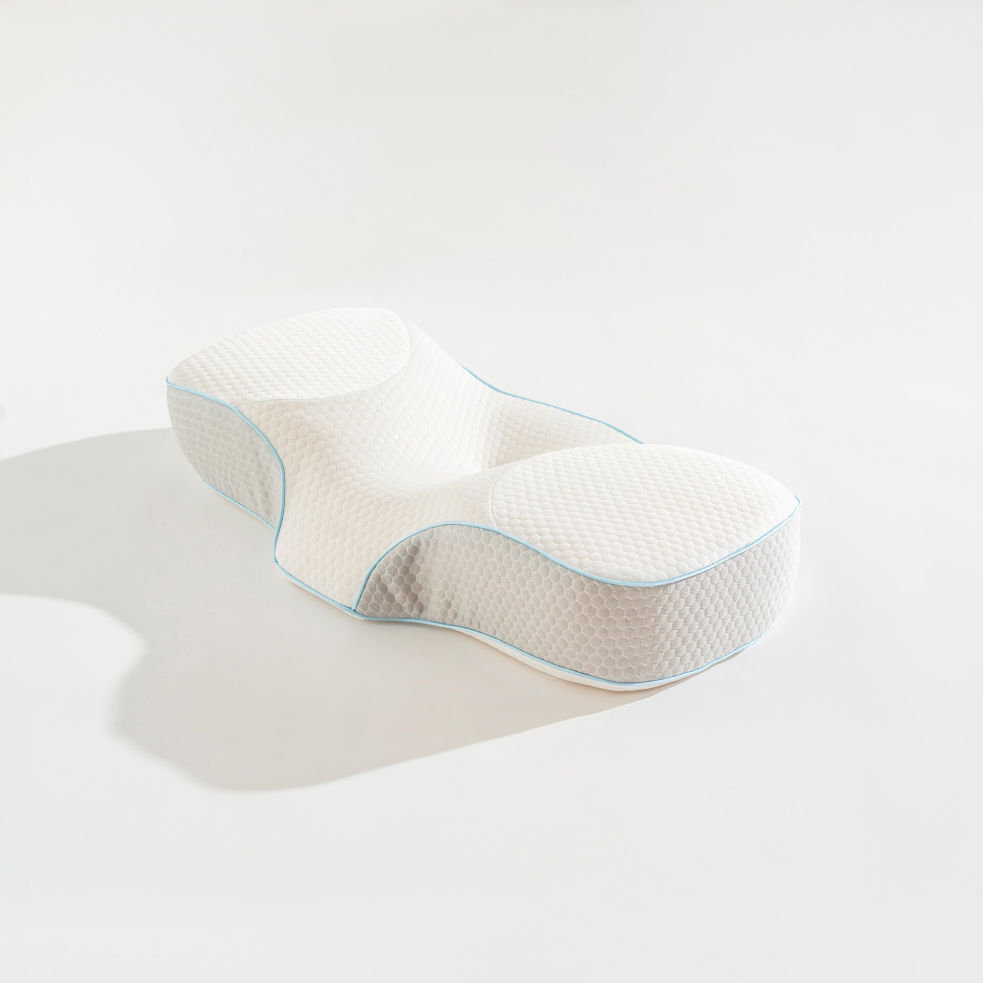 SOFTLIFE - Luna Neck Support Pillow with bag | MazenOnline