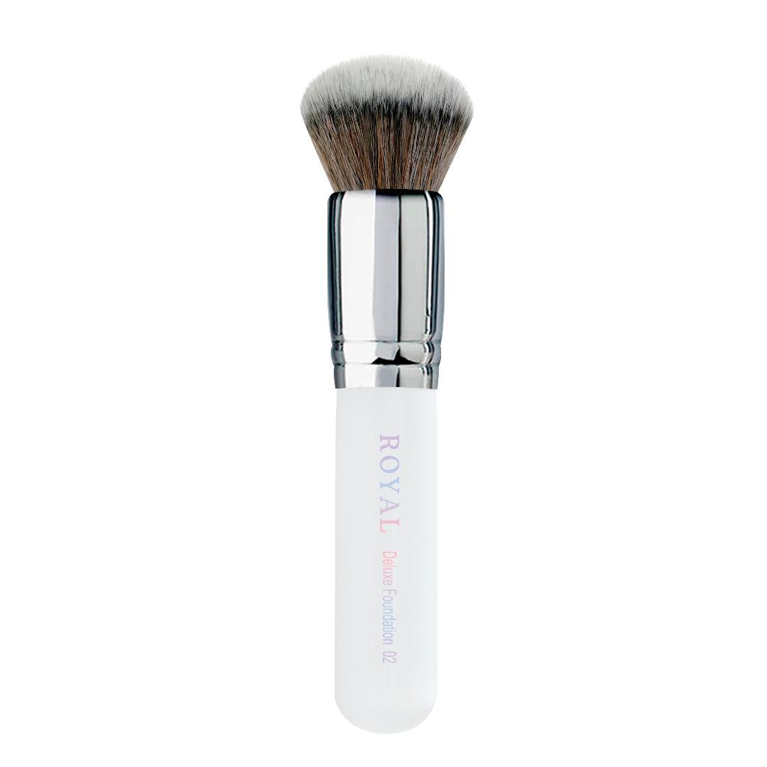 Royal Cosmetics - Deluxe Foundation brush 02 | MazenOnline