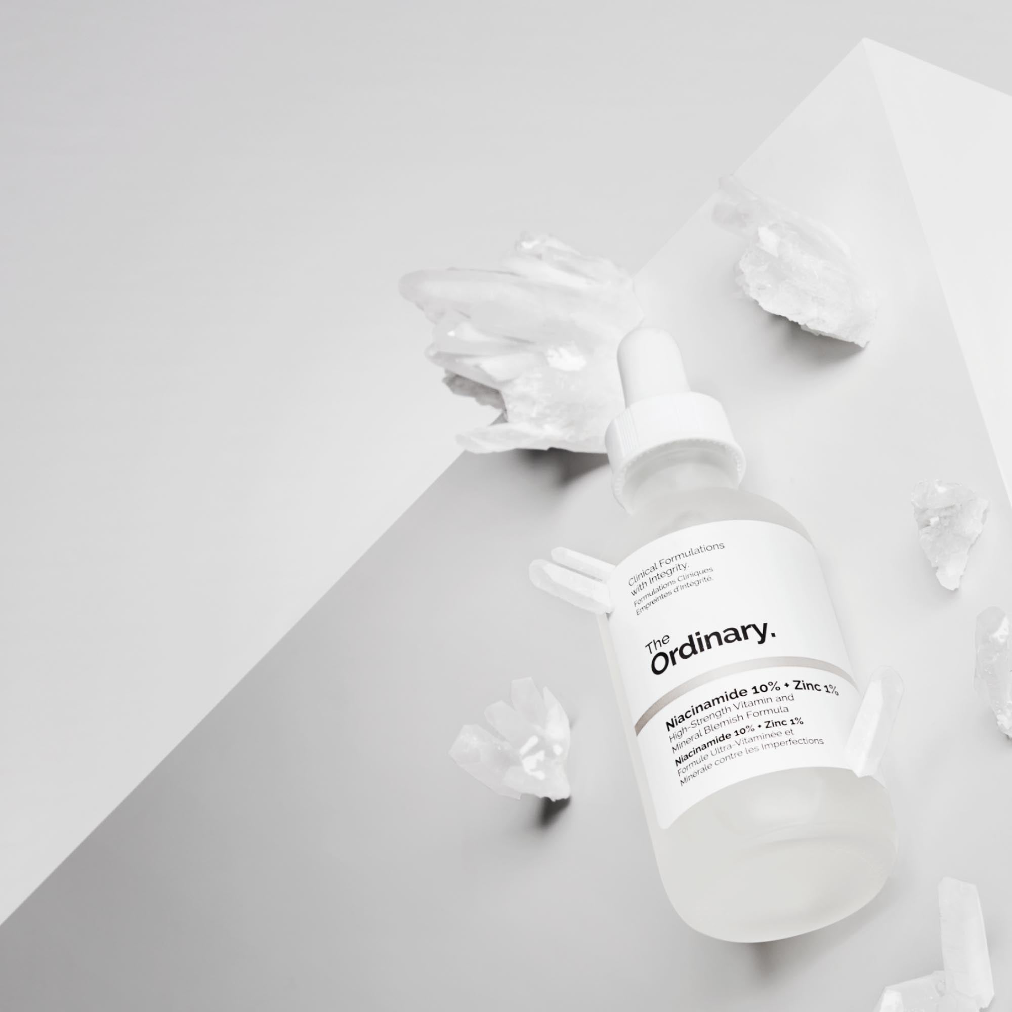 Niacinamide 10% + Zinc 1% Oil Control Serum Secondary image