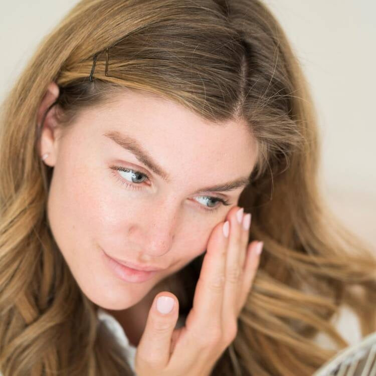 Prep & Hydrate - Illuminating Make-Up Primer 24H Hydration - MazenOnline