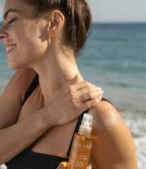 Huile Solaire SPF30 مقاوم للماء Secondary image