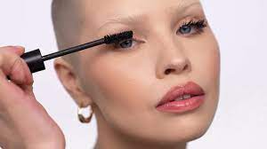 Lash Clash Extreme Volume Mascara - MazenOnline